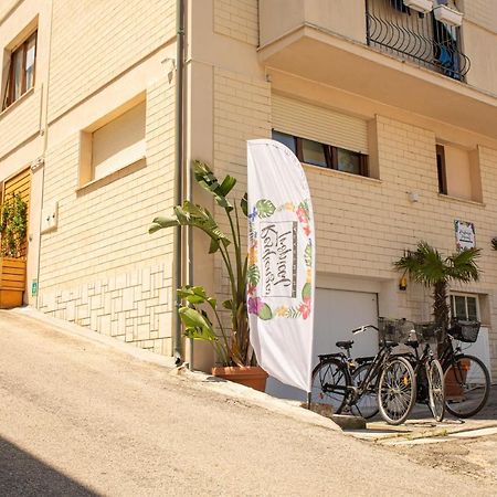 Resilienza Tropical Apartments & Room Porto SantʼElpidio Extérieur photo