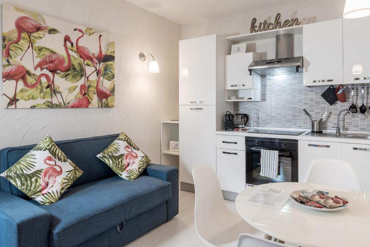 Resilienza Tropical Apartments & Room Porto SantʼElpidio Extérieur photo