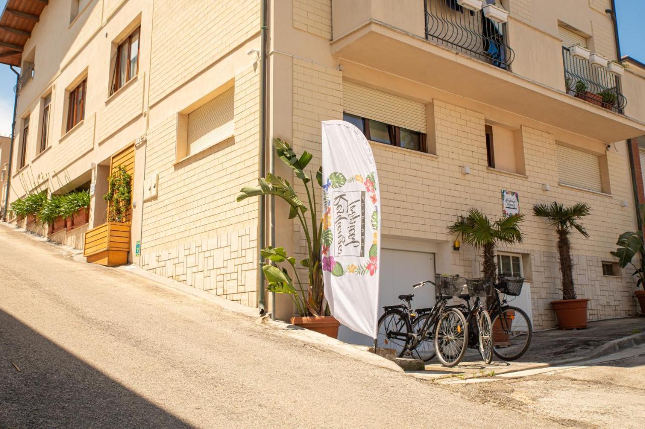 Resilienza Tropical Apartments & Room Porto SantʼElpidio Extérieur photo
